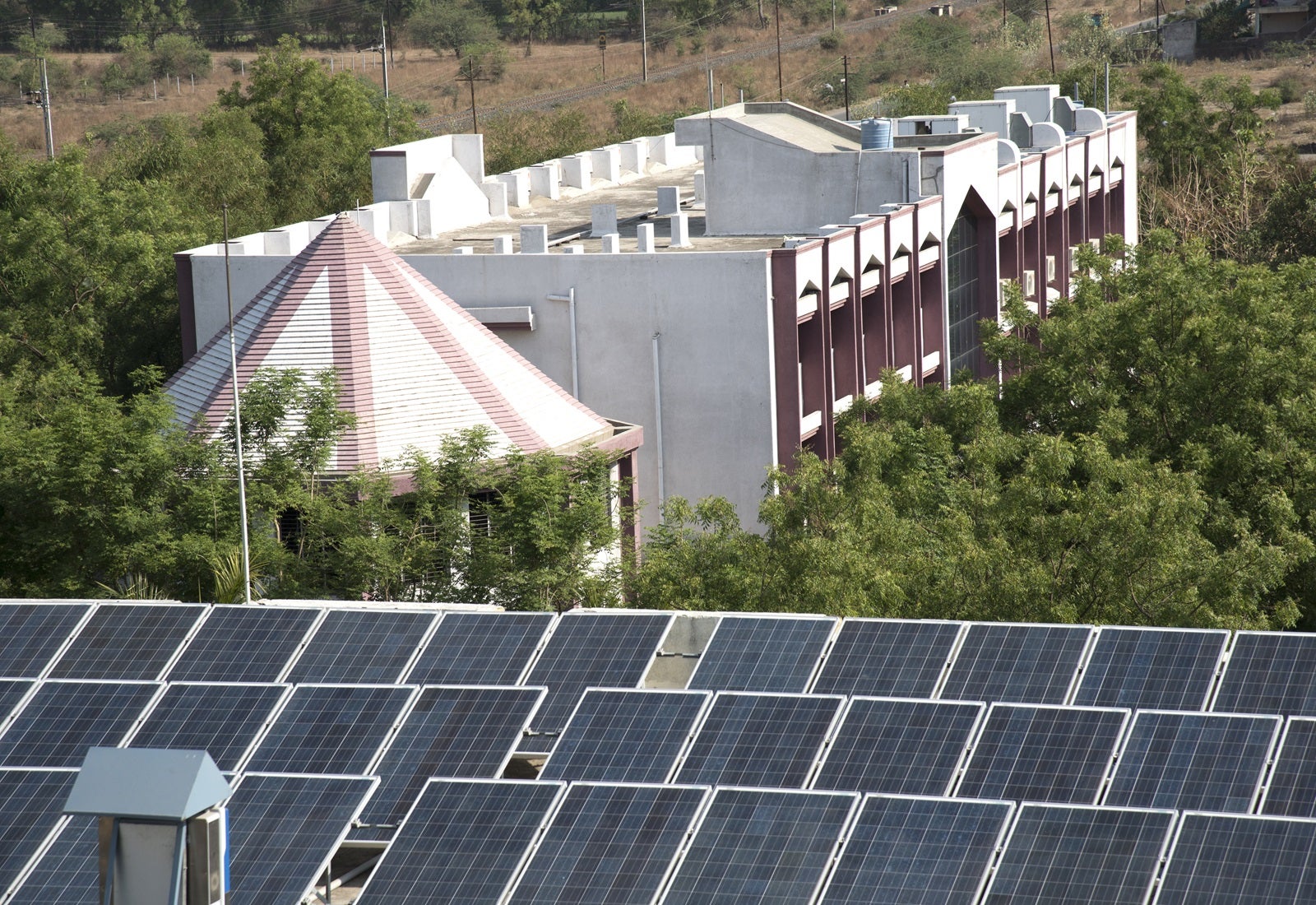 Roof top solar panel